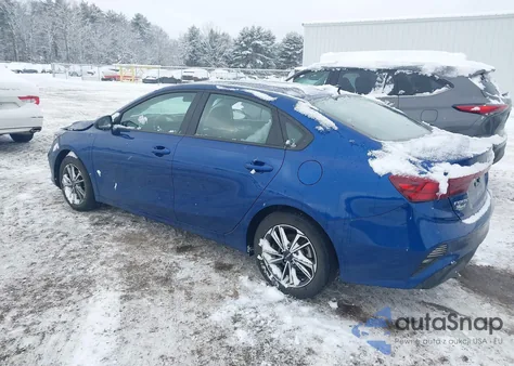 2022 Kia Forte Lxs из США, поврежденный, VIN 3KPF24AD2NE499847